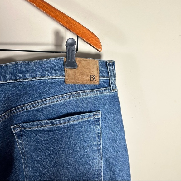 Banana Republic Women’s High Rise Straight Jeans Medium Wash Size 33 US 16 - Picture 6 of 11